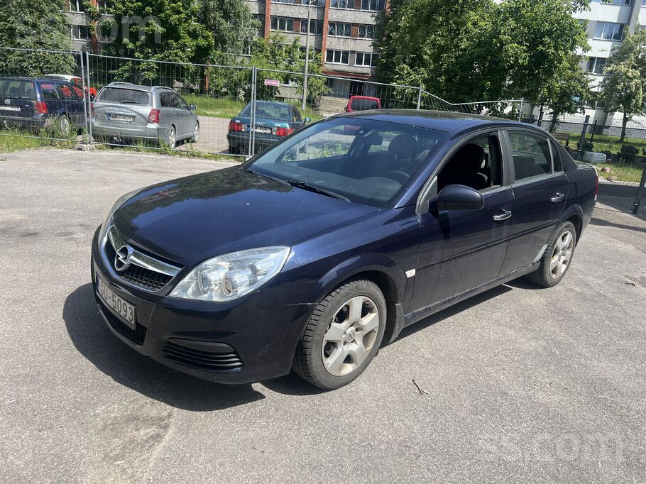 Продаю Opel Vectra 1.8b. новы Т. О. машина в хорошем рабочем состояние. Auto