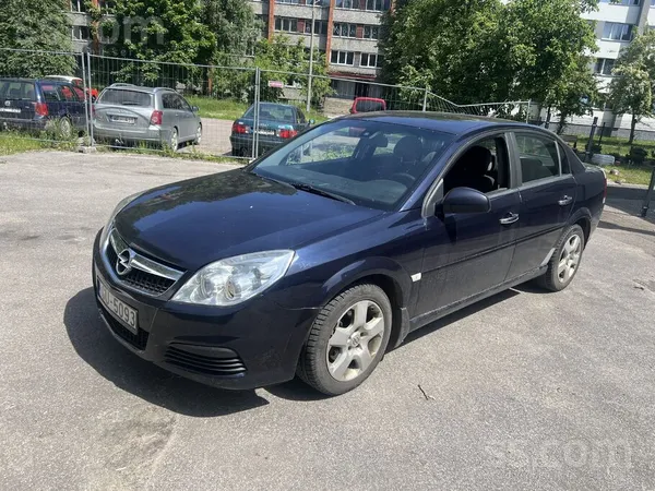 Opel Продаю Opel Vectra 1.8b. машина в хорошем рабочем 