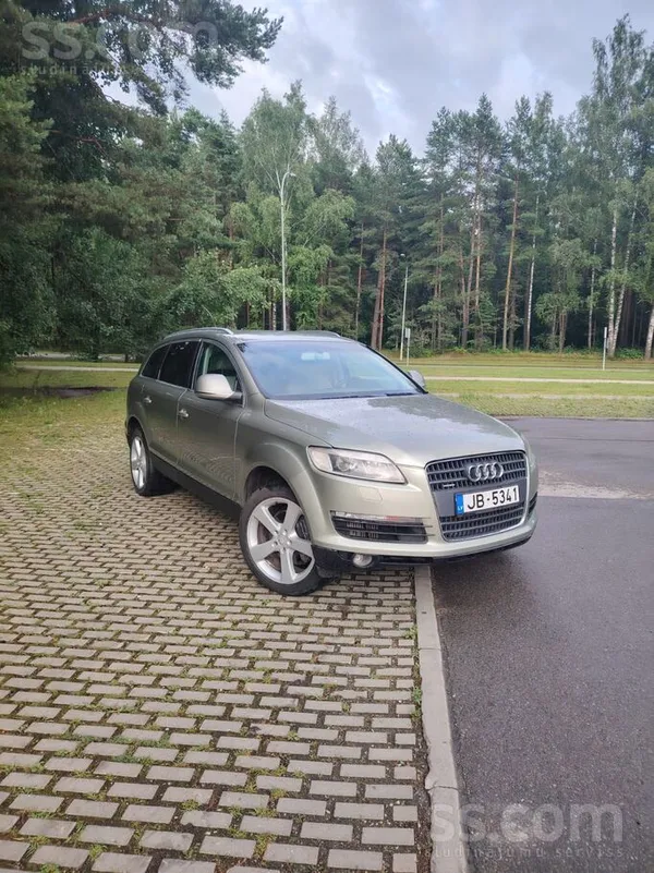 Audi Sveiki tiek tirgots Audi Q7, 3.0 Tdi. Mašīna nauda