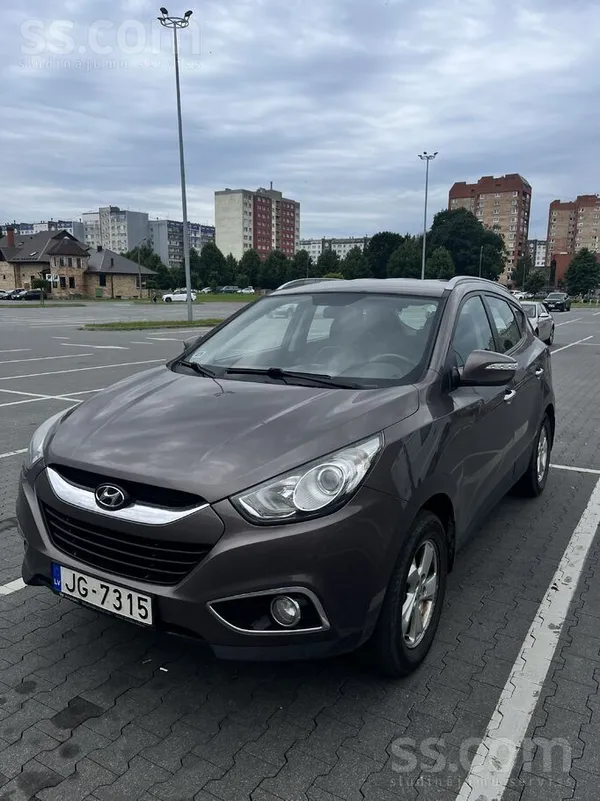 Hyundai Бензин/газ - А значит очень экономная машина в наш