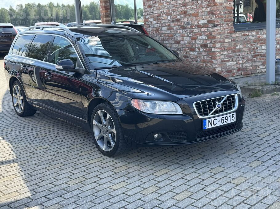 Volvo Klimata kontrole, Xenona gaismas, 6 ātrumi, sēdekļ