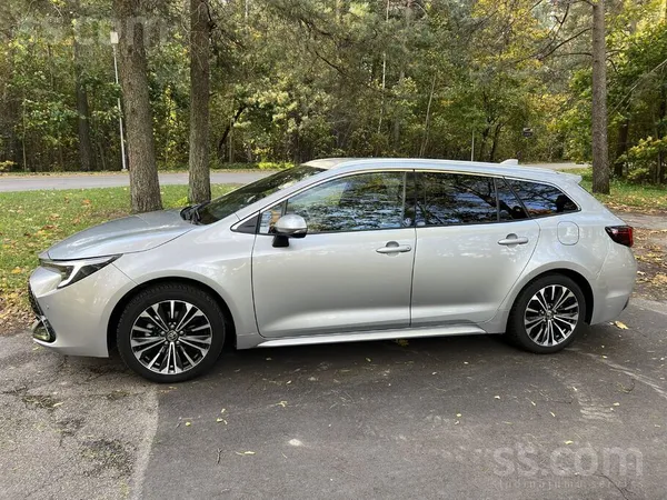 Toyota Toyota Corolla 1.8 Hybrid Touring Sports "Team Deu