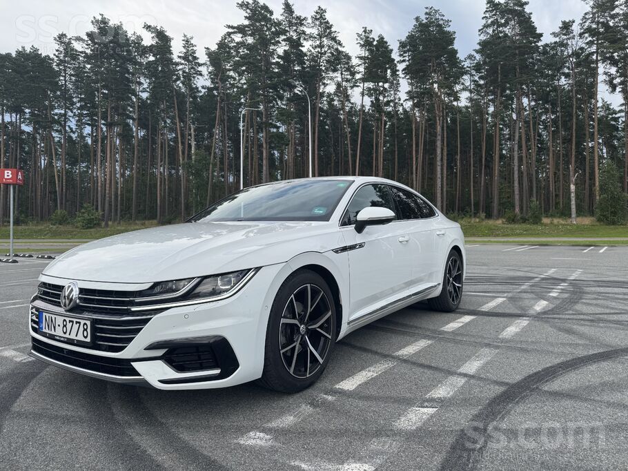 Pārdodu VW ideālā stāvoklī, vispilnākā komplektācija kāda bija pieejama tajā