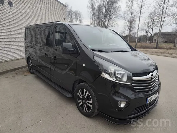 Opel Opel Vivaro Tourer - garā bāze no Vācijas. 