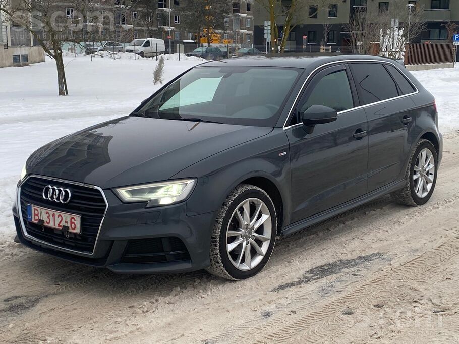 Pārdodu Audi A3 Sportback , 1.6 dīzelis, 6-pakāpju manuālā ātrumkārba. Jauna