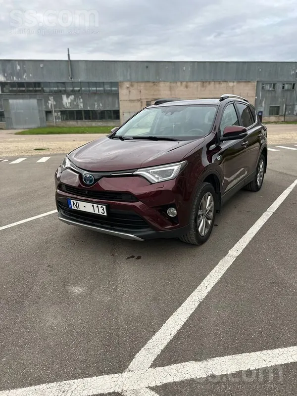 Toyota Pārdodu koptu Toyota Rav4 teicamā stāvoklī: