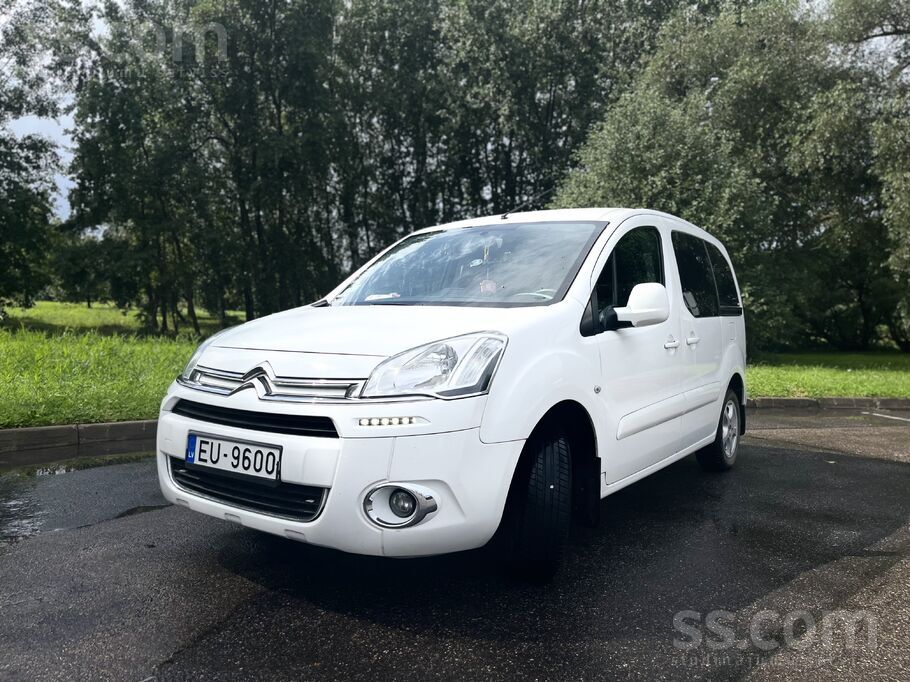 Pārdodu koptu Citroën Berlingo Multispace ar uzticamu un ekonomisku 1.6 Hdi