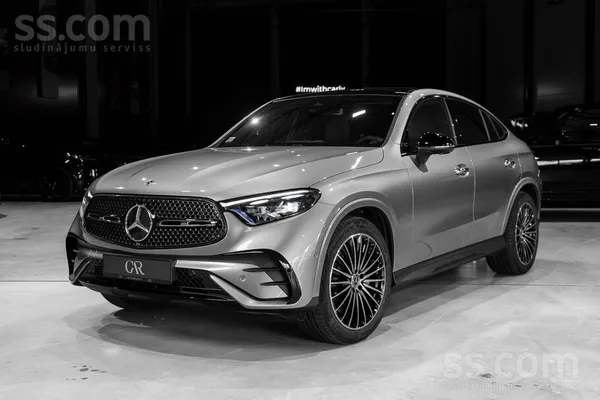 Mercedes Pārdod Mercedes Benz Glc 200 4Matic Coupe skaistā 