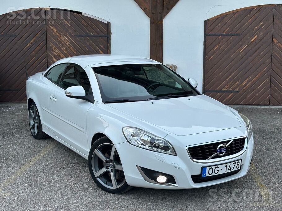 Продаю Volvo C 70. Из Голландии 2013g в очень хорошем состоянии с богатой ко