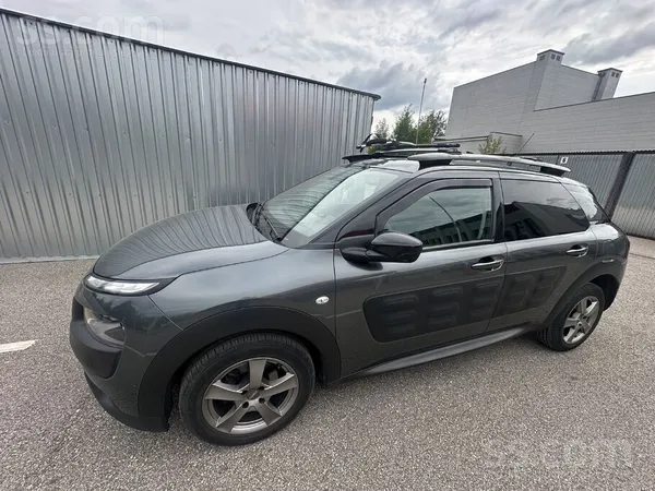 Pārdodu Citroën C4 Cactus 1.6D
Ļoti ekonomisks, uzticams un ērts auto ar st