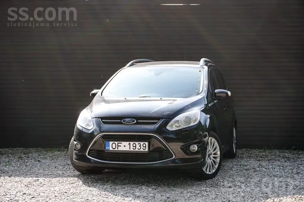 Ford Ford C-Max 2014. gada modelis ar 2.0 litru dīzeļdz