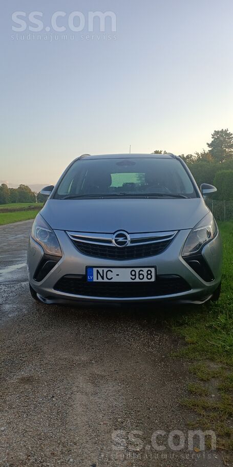 Pārdodu labu zafiru.
Jauns vējstikls.
Jauns sajūga komplekts.
Jaunas b