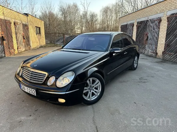 Mercedes Avangard Pārdodu Mercedes E320 (2004. gar uzticamu