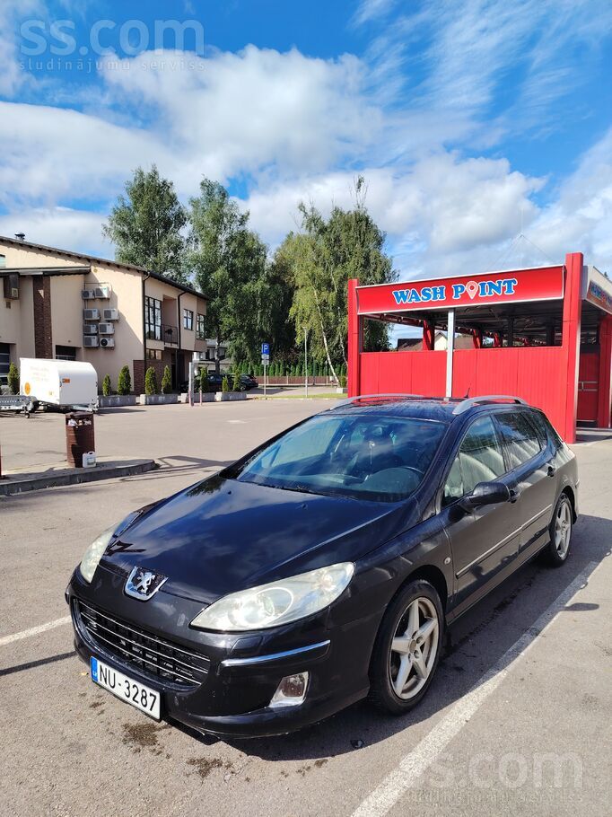 Auto labā stāvoklī. Jaudīgs un diezgan ekonomisks, atkarībā cik smaga kāja,