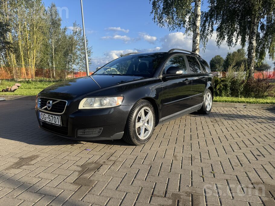 Volvo Pārdodu Volvo V50, 2011. gada