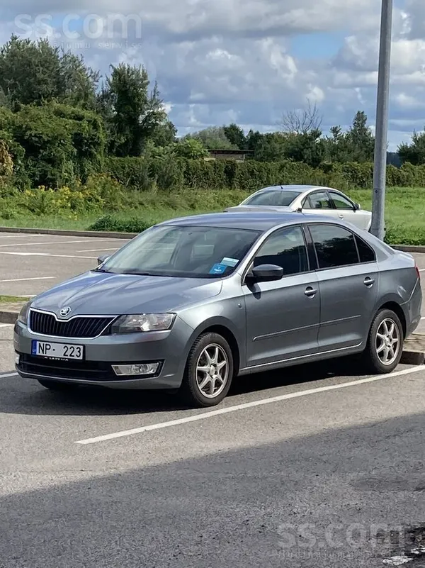 Skoda В приличном состоянии(новое ТО 17.08.2026года)