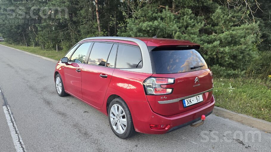Pardodu gimenes auto, 7 vietiga.
C4 Grand Picasso, Exclusive.
jaunas zi