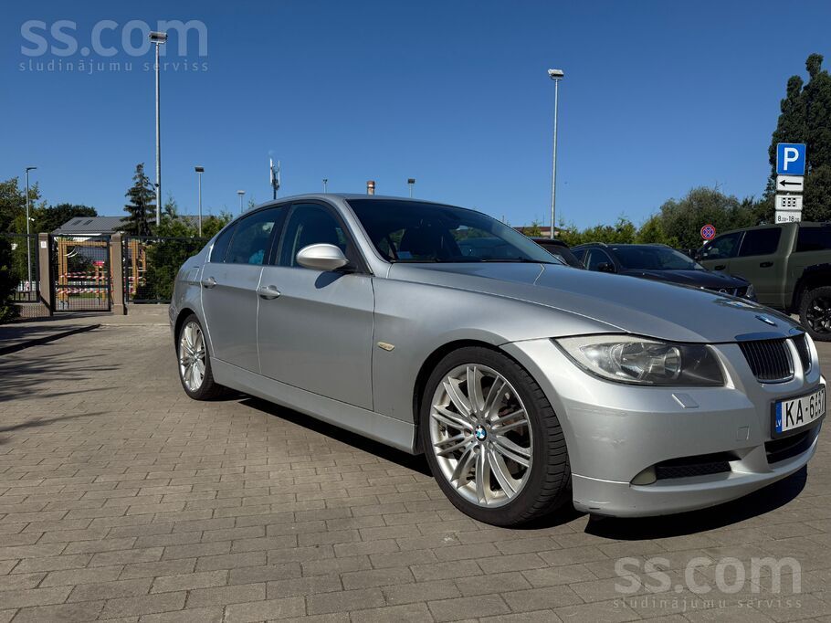 Pārdodu BMW 325 ar 3.0d 145kw dzinēju.