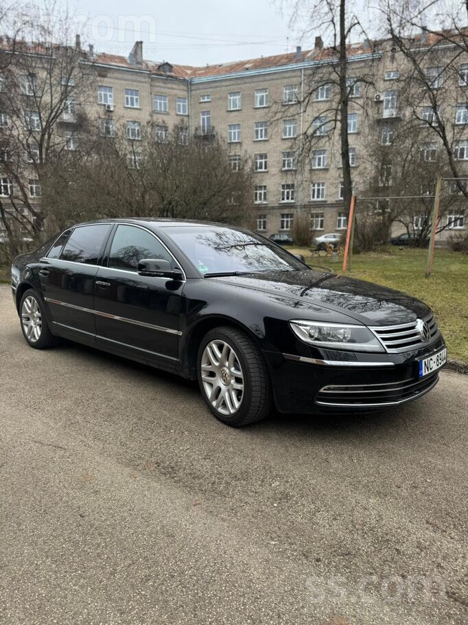 2014.gada modelis ar pilnāko Exclusive komplektāciju(pēdējai s restyle model