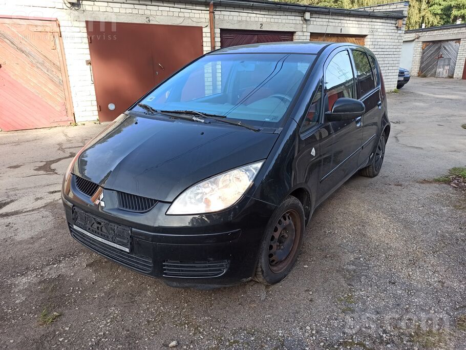 Automāts robots labā stāvoklī, bija slimības lapa skatīt ecsdd. 70 kw. , vis