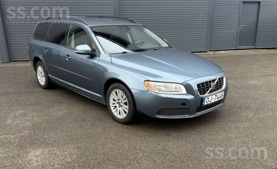 Volvo Продается Volvo V70 , идеальное техническое состоя