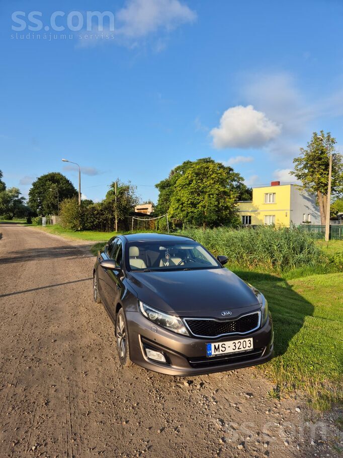 KIA Pārdodu Kia Optima 2015. gada, iegādāts pie dīlera
