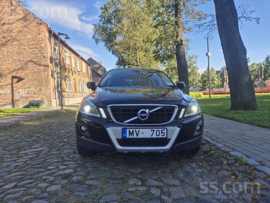 Volvo Pārdod privāt persona, valsts numurzīmi kopā ar au