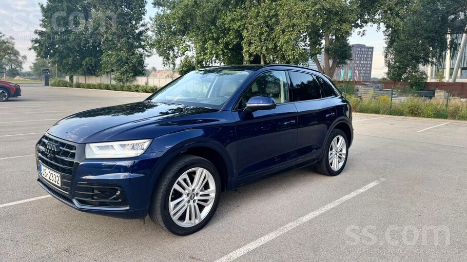Audi Audi Q5 – Premium klases komforts un jauda vienā.