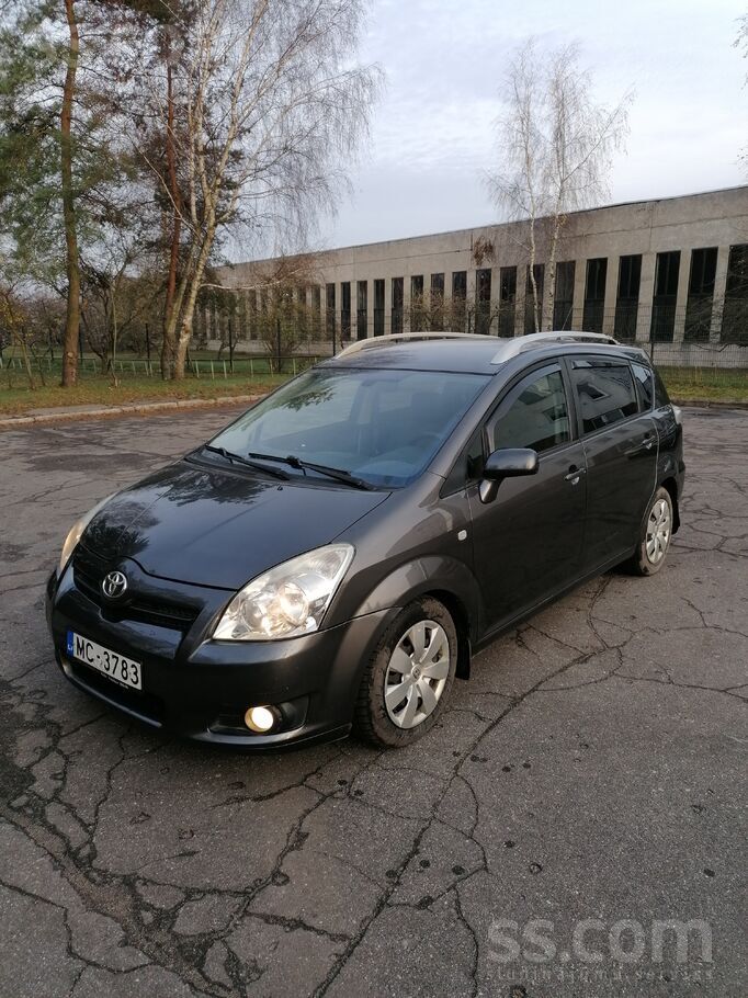 Toyota Toyota Corolla Verso 2, 2 D4D. Jaunā TА līdz 04.20