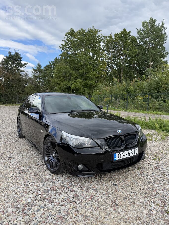 BMW Pārdod Teicamu BMW E60.