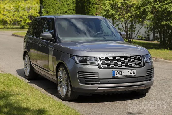 Land rover range rover vogue v8 4.4 dīzelis 340hp. Jauns ziemas riepu komple