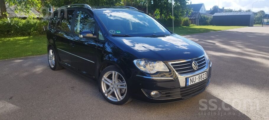 Volkswagen VW Touran