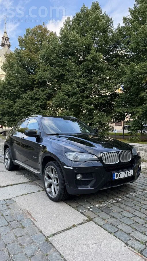 BMW Pārdodu BMW X6, ļoti labā stāvoklī oglešķiedras sa