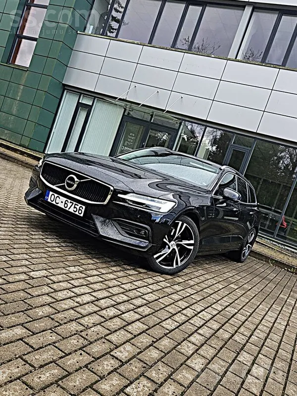Volvo V60 D3 110 kW (150 Zs) , automātiskā kārba, sakabes āķis, ādas salons.