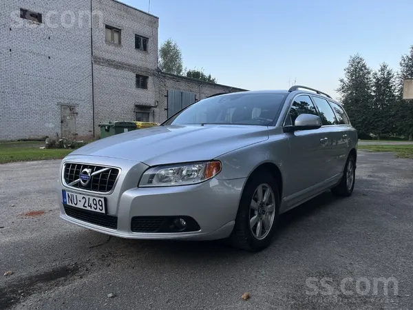Volvo Volvo V70 2012 gada, 2.0 dīzelis D3 120kw/163zs, s