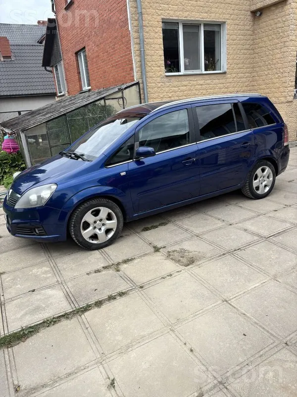 Opel Pārdodu Opel Zafira 2007g. 1, 9Cdti Automāts slēdz
