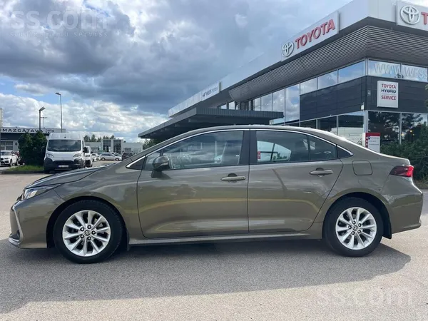 Toyota Piedāvājam pārdošanai uzticamu un labi uzturētu au