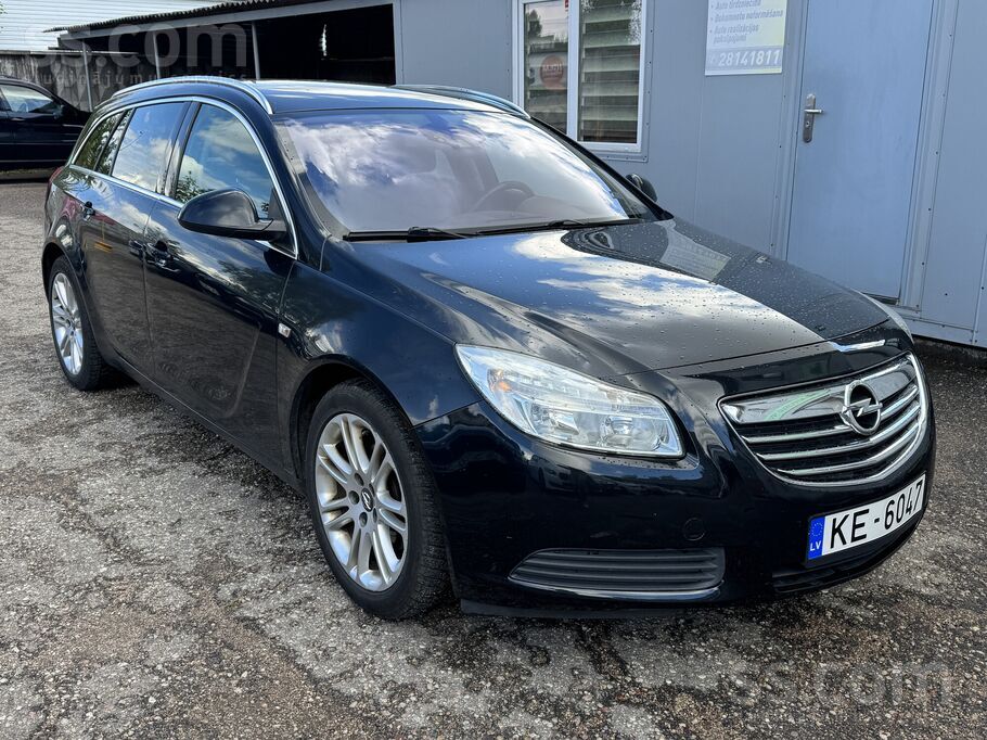 Opel Insignia 2.0 Cdti 96 kW. Тех. осмотр до 27.03.2026, налог за 2025 год о