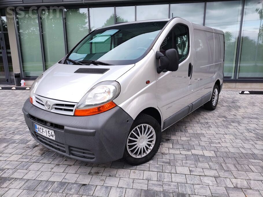 Renault Pardodu Reno trafik 3 vietigs kravinieks 