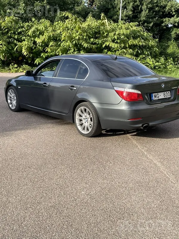 BMW Машина в отличном состоянии, досмотренная, ухоженн