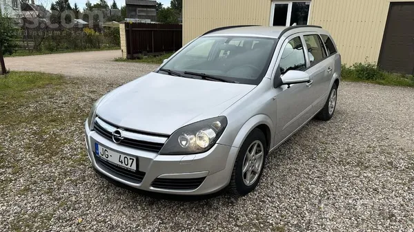 Opel Labā teh. stāvoklī. Pārdodu vai mainu pret lētāku 