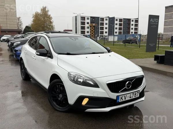 Volvo Volvo v40 cross country D2, 1.6D, Automāts, 84kw, 