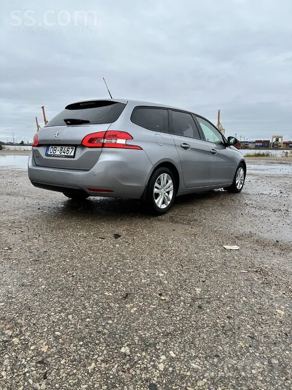 Peugeot Peugeot 308 SW 1.2 Puretech Automāts, 2015.g. 