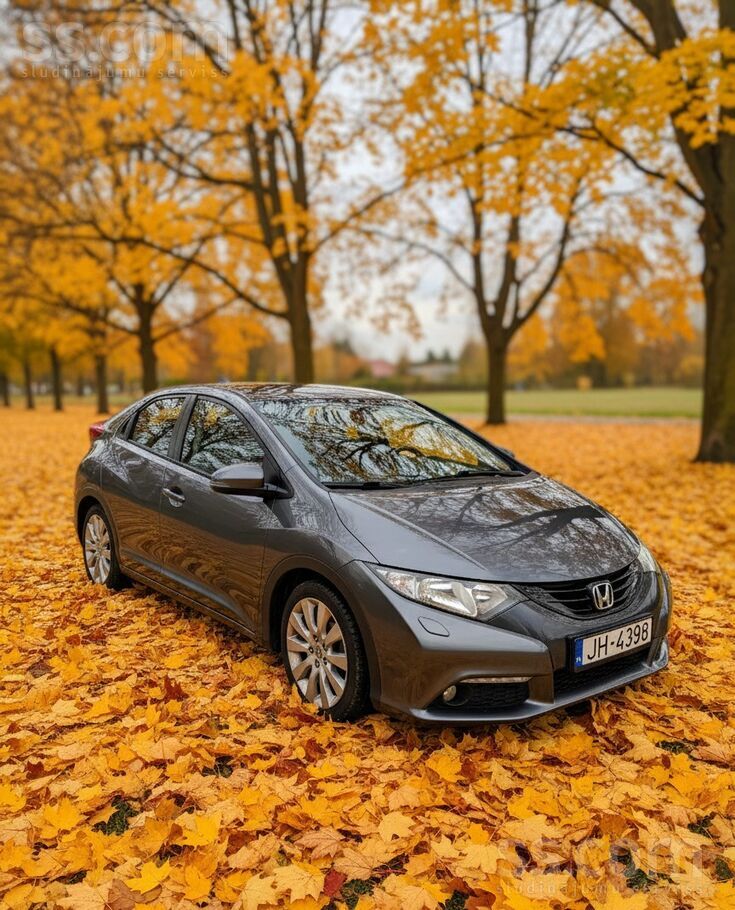 Pārdodu vienkāršu un uzticamu 2013. gada Honda Civic ar benzīna motoru 1.8 (