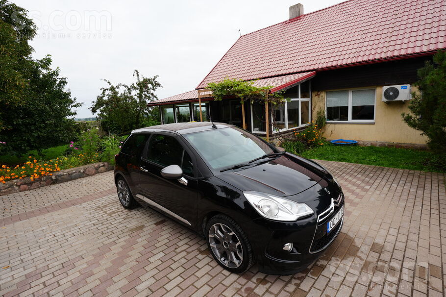 Auto labā tehniskā un vizuālā kārtībā tikko no Vācijas