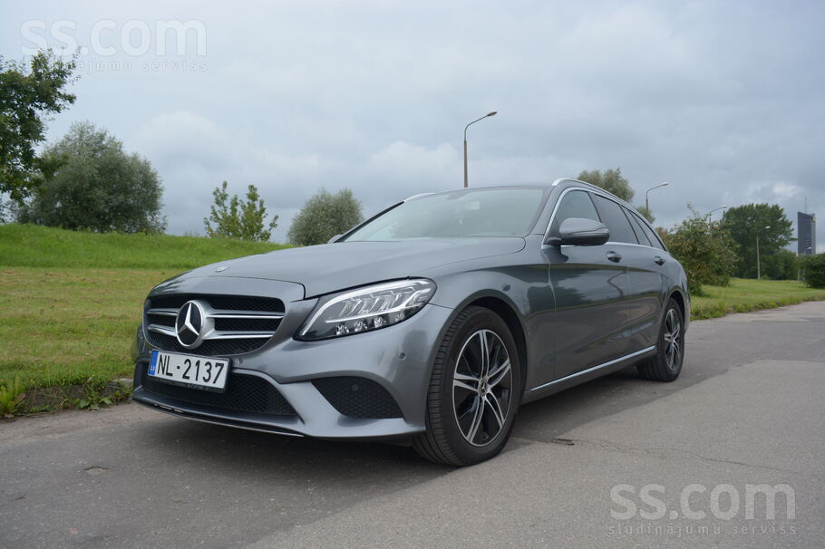 Pārdodu Mercedes C220, 2018. g. , 2.0 dīzelis, automāts. Pelēka metālika, un