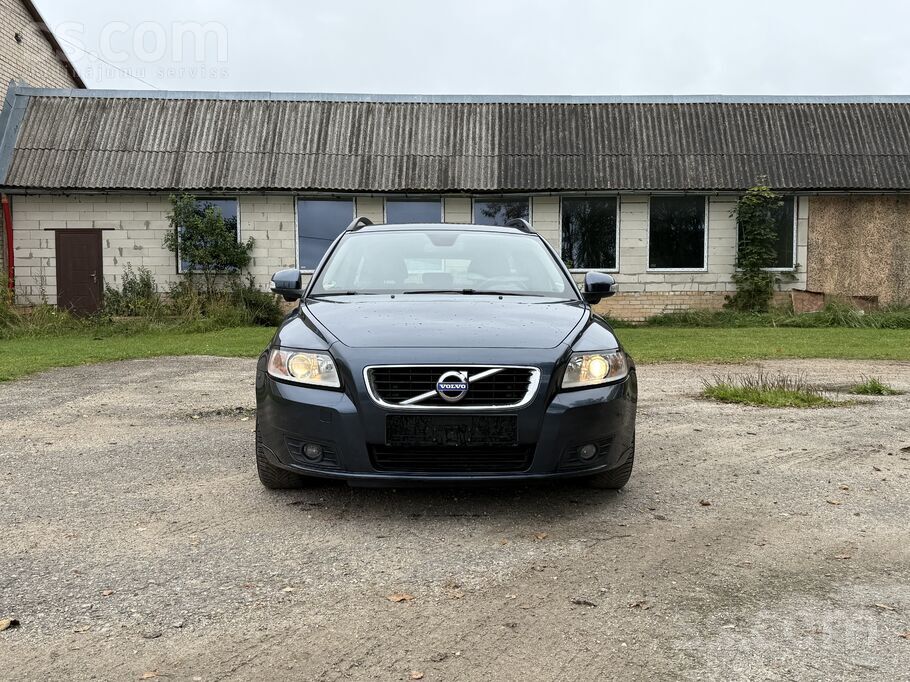 1.6d 84 kW auto bez nobraukuma pa Latviju , ar pierādāmu mazu nobraukumu, un