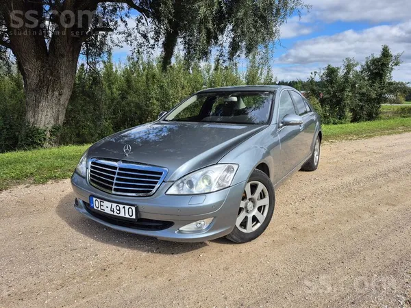 Pārdodu Mercedes S420, neliels nobraukums, bagātīgs aprīkojums, lielisks teh