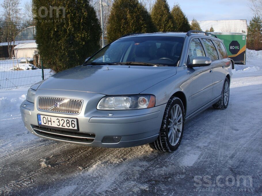 Volvo V70, Komplk. "momentum", D5 motors, 120kw, atvests