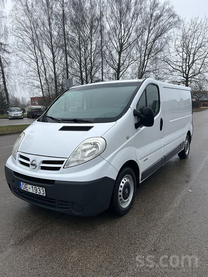 Nissan Garā bāze. Vinjete nav vajadzīga. 2.0D 84Kw. Nesen